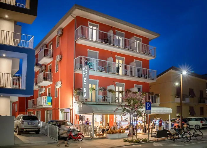 Hotel Etna